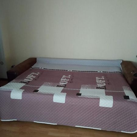Квартира В Районі Автовокзалу Поряд Обллікарня 리우네 외부 사진