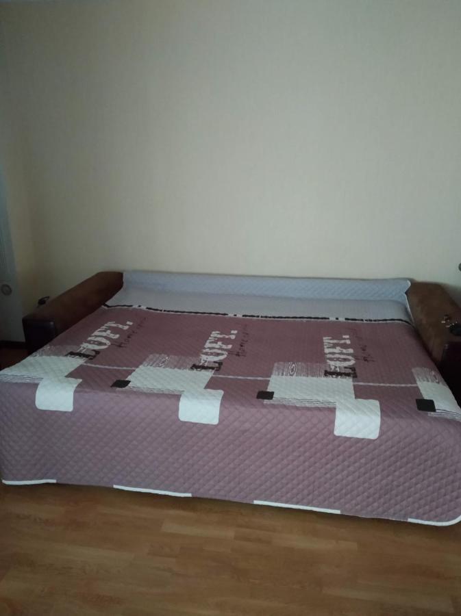 Квартира В Районі Автовокзалу Поряд Обллікарня 리우네 외부 사진